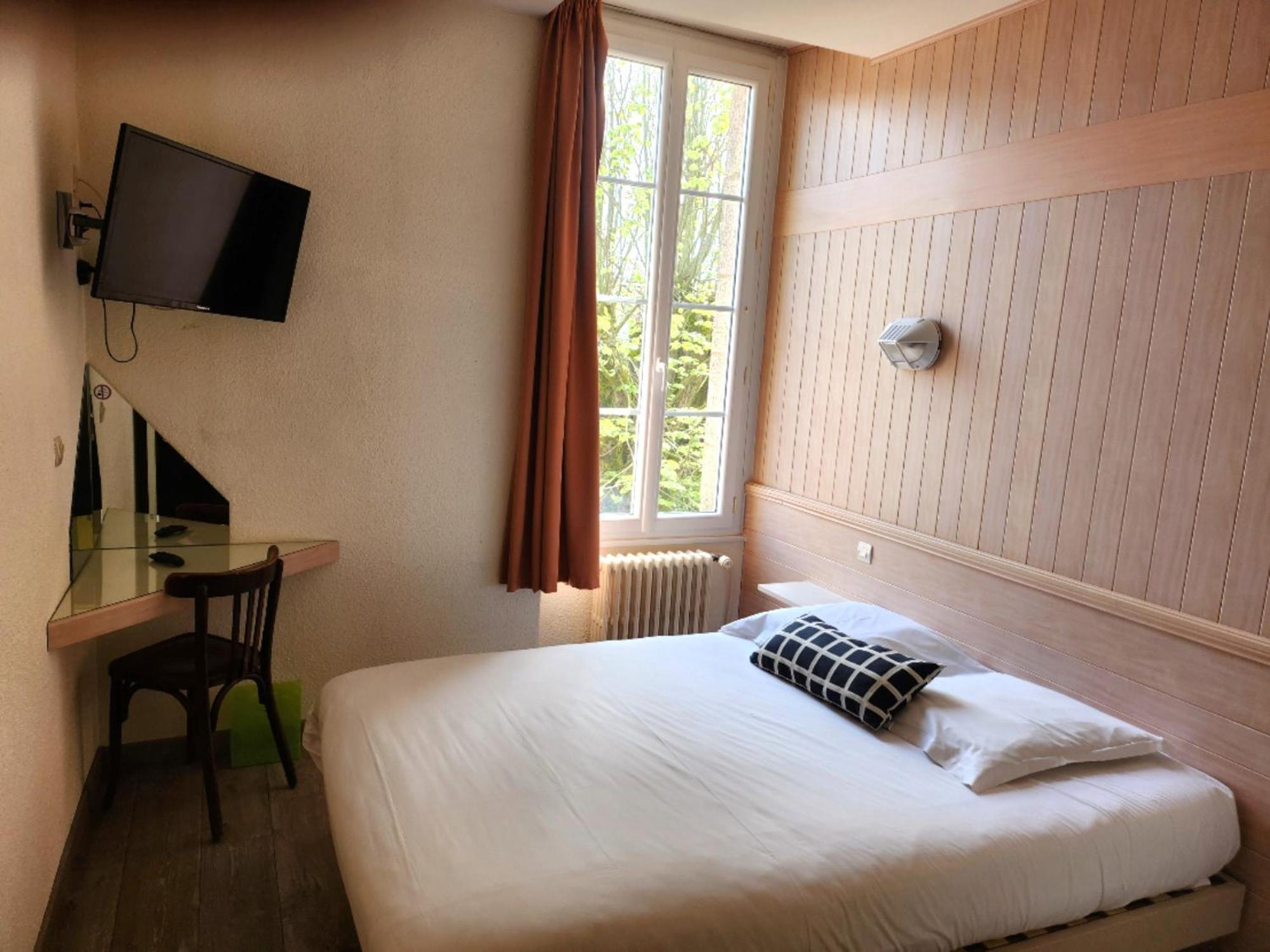 Hotel Hotel Le Relais De Vendee Les Herbiers